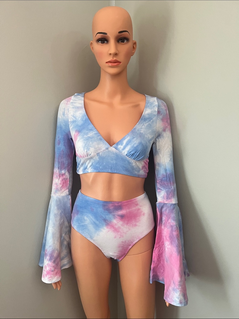 ‼️NWT‼️Dolls Kill X Sugar Thrillz Wild Direction Crop Bell Sleeve Set Flare XS